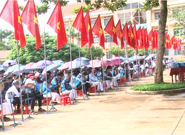 Các Trường THPT, Trung Tâm GDTX Trên Địa Bàn Huyện Tổ Chức Lễ Tổng Kết Năm Học 2016 – 2017.